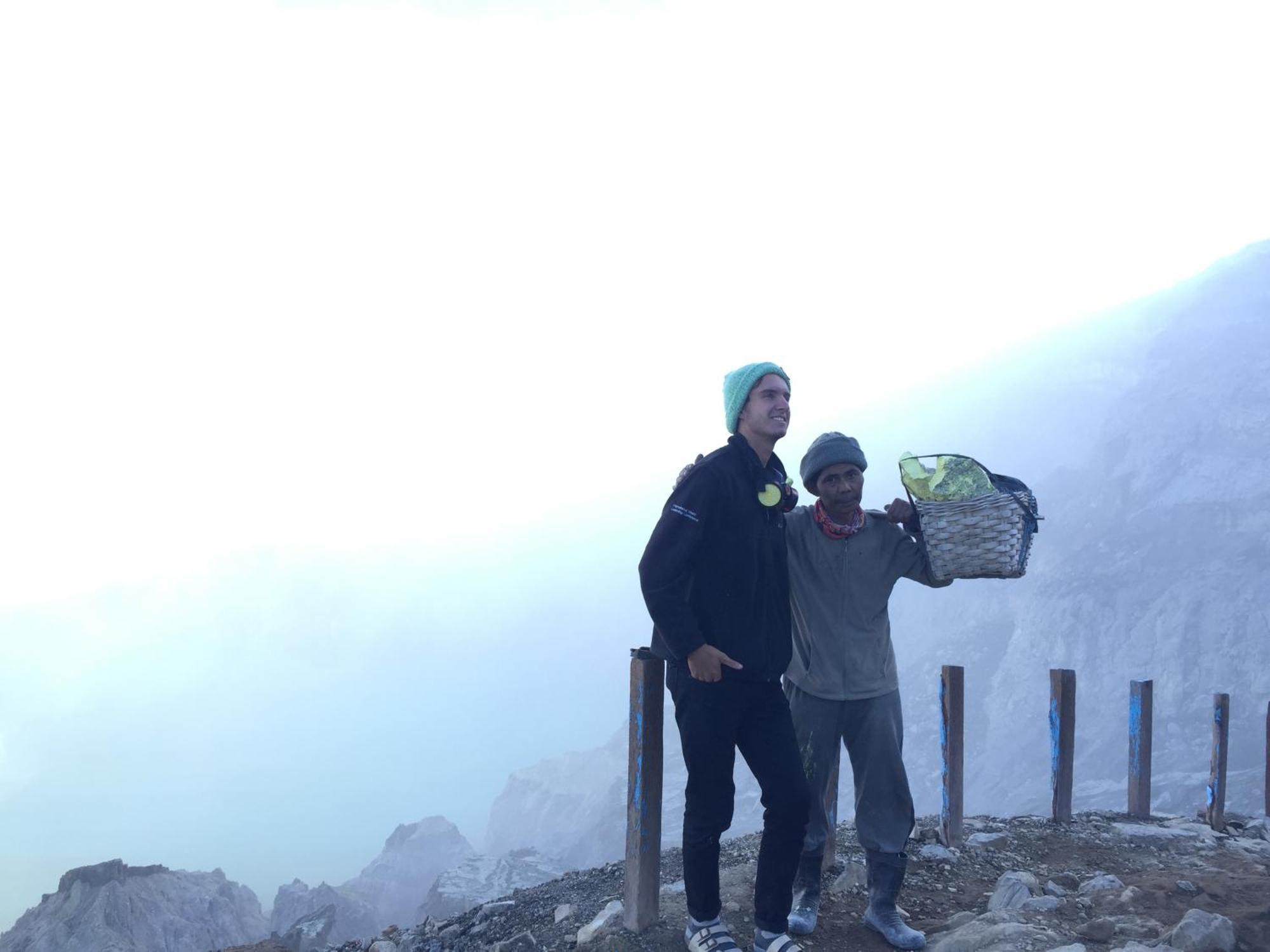 Albergue Backpacker Kawah Ijen Banyuwangi  Exterior foto